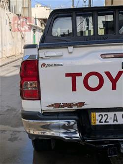 تويوتا هايلوكس